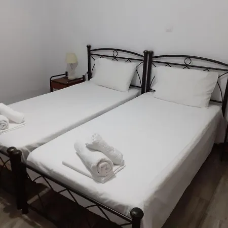 Christen House Βίλα