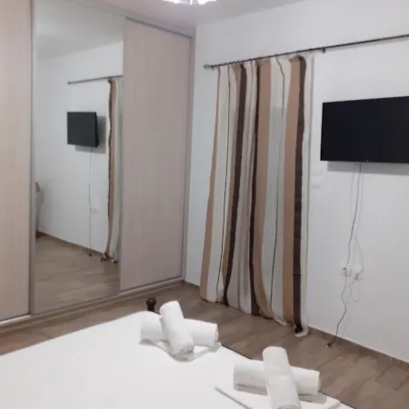 Christen House * Perigialion