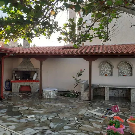 Βίλα Christen House